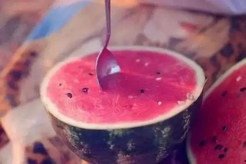 娱乐吃瓜君草莓酱,娱乐吃瓜君的甜蜜揭秘之旅  第1张